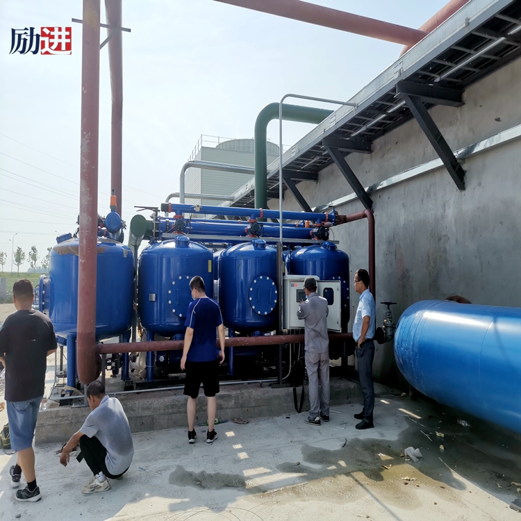 淺層介質過濾器現場實拍圖 (3) 淺層介質過濾器現場實拍圖 (3)